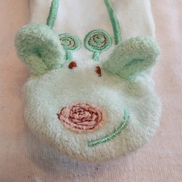 Giraffe Footed Pajamas 0-3m - Picture 5 of 7